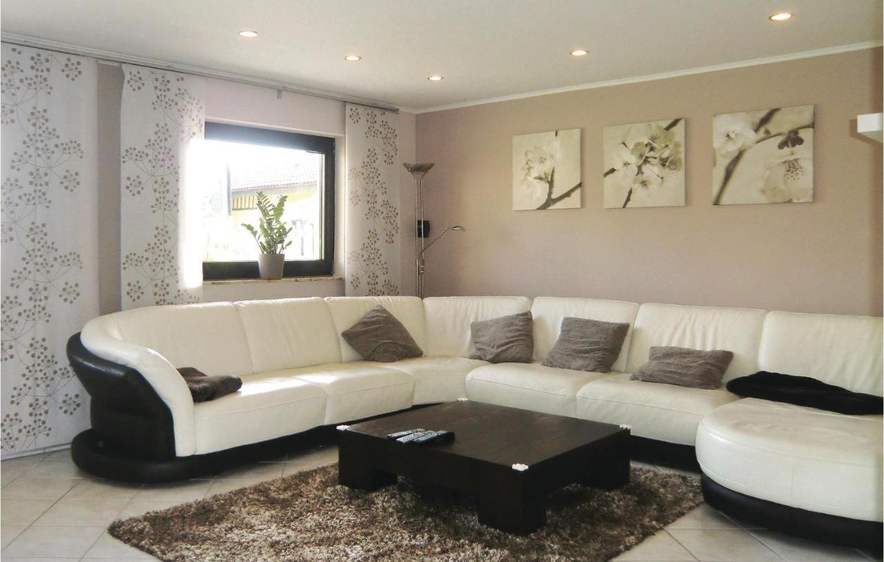 Amazing Apartment In Karlshausen With Kitchen Экстерьер фото